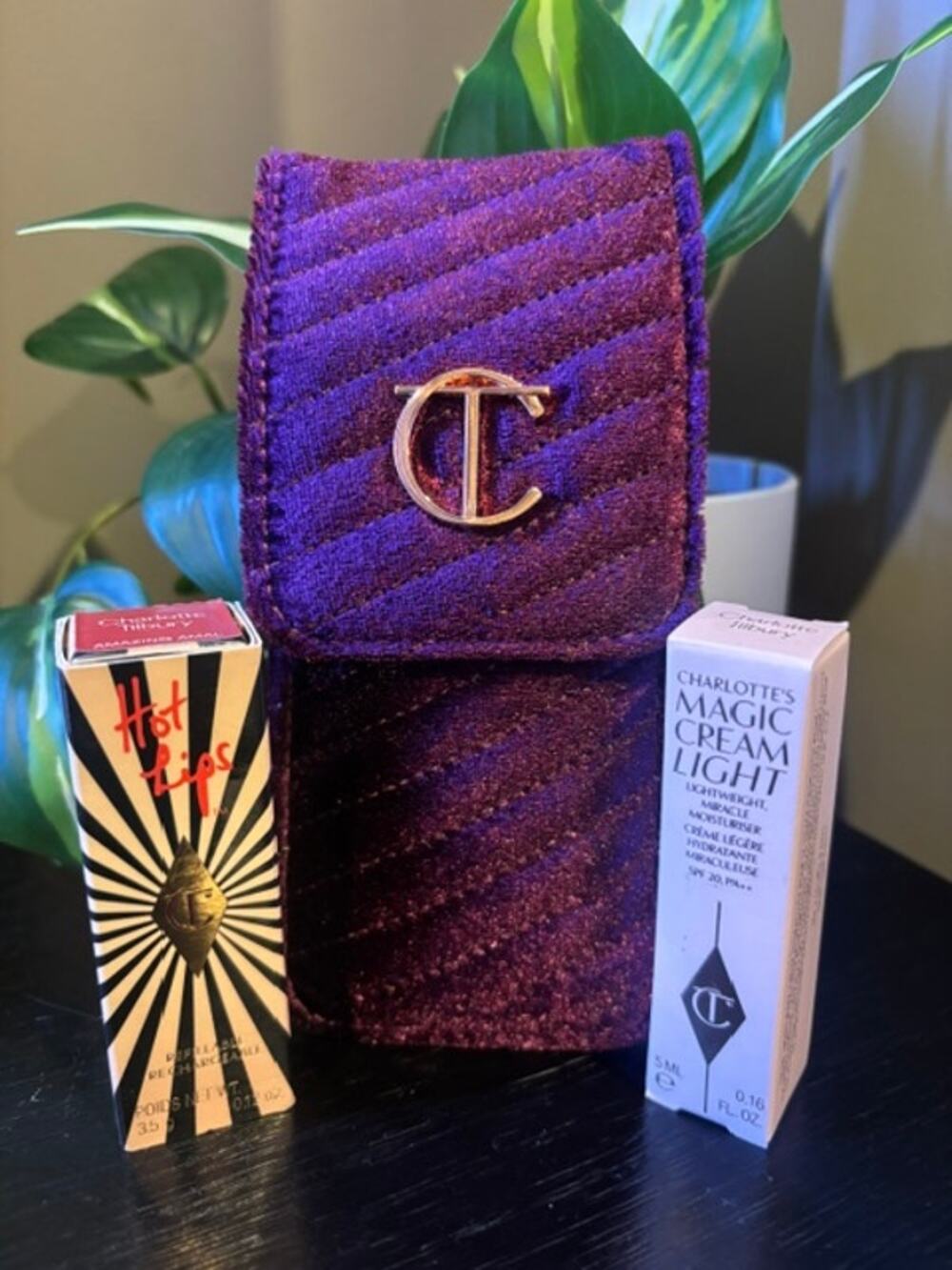 $120 VALUE CHARLOTTE TILBURY HOLIDAY GIFT SET